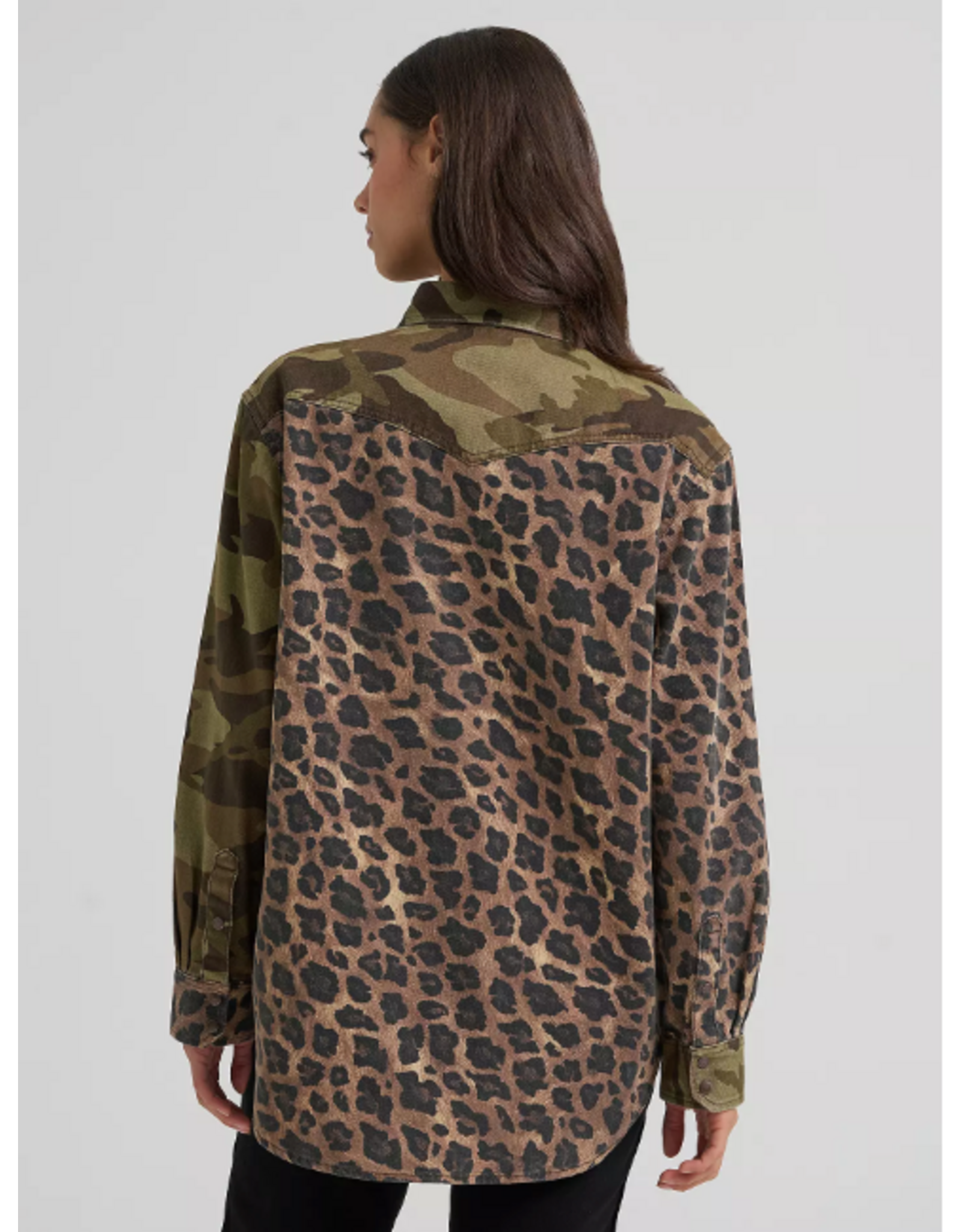 SHIRT WMS WRANGLER MIXED PATTERN CAMO & CHEETAH