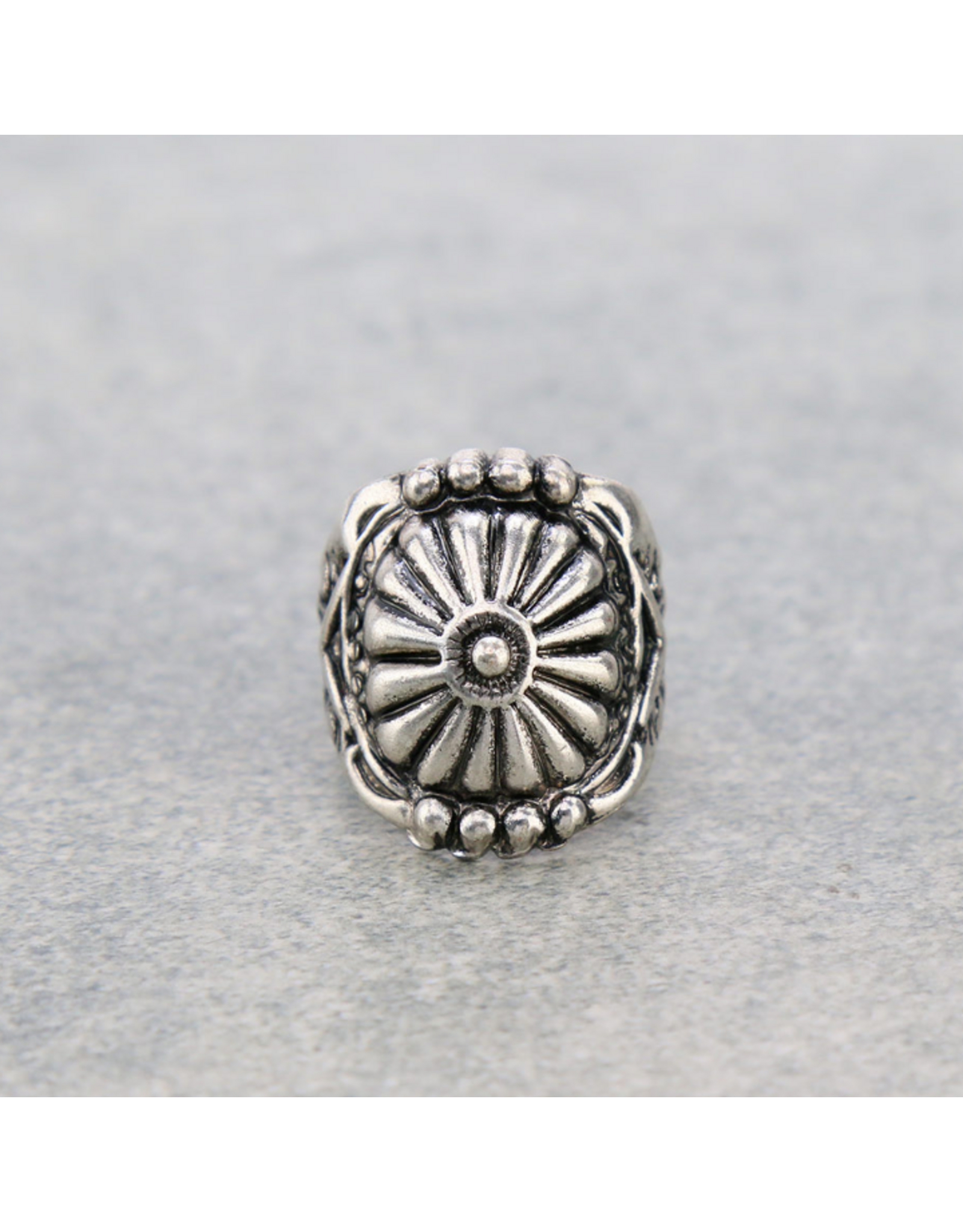 RING SILVER CONCHO CUFF