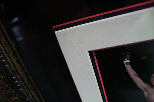 MUHAMMAD ALI  FAMOUS FIGHTS COLLAGE SIGNED CUSTOM FRAME