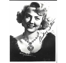 AUDREY TOTTER AUTOGRAPHED SIGNED 5x7 B&W PHOTO OUT FOR THE EVENING