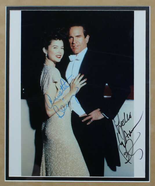BUGSY ORIGINAL PHOTO SIGNED BY WARREN BEATTY AMD ANNETTE BENING CUSTOM FRAMED