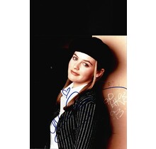 ALICE SILVERSTONE AUTOGRAPHED SIGNED 8X10 COLOR PRESS PHOTO BLACK HAT