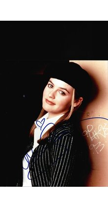 ALICE SILVERSTONE AUTOGRAPHED SIGNED 8X10 COLOR PRESS PHOTO BLACK HAT