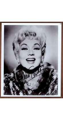 ANN SOTHERN, ACTRESS. AUTHENTIC AUTOGRAPH 8X10 PHOTO WITH COA