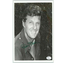 ROBERT STACK, ACTOR SIGNED (DECEASED) 8X10 JSA AUTHENTICATED COA #P41739