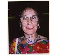 KIM HUNTER OLDER (DECEASED) SIGNED 8X10 OSCAR WINNER WITH COA