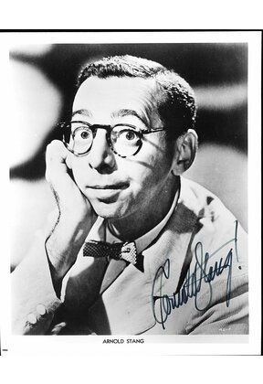 ARNOLD STANG, ACTOR & COMIC AUTOGRAPHED SIGNED 8X10 B&W PHOTO