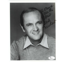 BOB NEWHART, ACTOR AND COMEDIAN 8X10 1982 SIGNED JSA COA #R66787