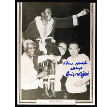 EMILE GRIFFITH (DECEASED) BOXING CHAMPION SIGNED 8X10 WITH COA