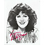 LYNN REDGRAVE (DECEASED) AUTOGRAPHED SIGNED 8X10 B & W PUBLICITY PRESS PHOTO