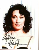 ANJELICA HUSTON OSCAR WINNER "PRIZZI'S HONOR" SIGNED 8X10 WITH COA