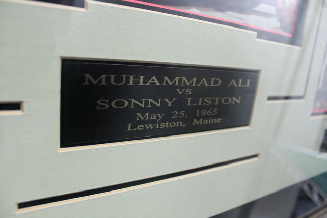 MUHAMMAD ALI  FAMOUS FIGHTS COLLAGE SIGNED CUSTOM FRAME