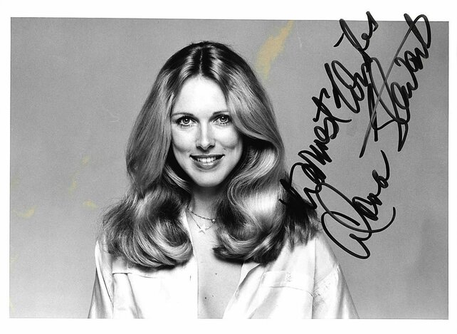 ALANA HAMILTON STEWART SEXY ACTRESS, MODEL PRODUCER 8X10 SIGNED PHOTO