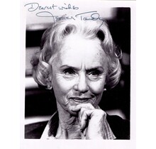 JESSICA TANDY, ACTRESS (DECEASED) OSCAR WINNER SIGNED 8X10 WITH COA