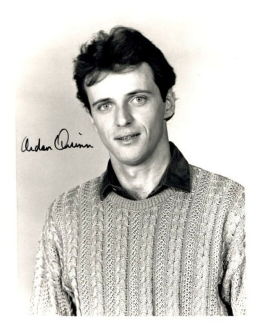 AIDAN QUINN AUTOGRAPHED SIGNED 8X10 WEARING SWEATER INCLUDES COA ID: 611