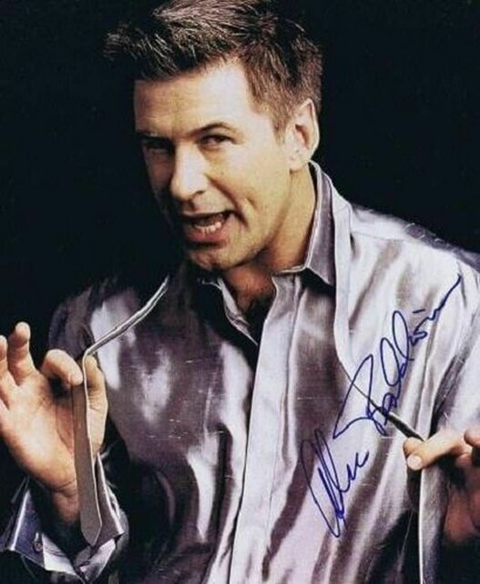 ALEC BALDWIN, ACTOR AUTOGRAPHED 8X10 PHOTO WITH COA