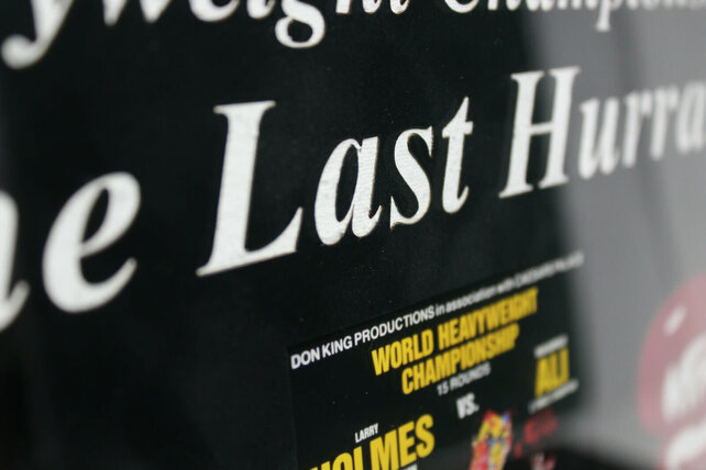 MUHAMMAD ALI  ALI VS FOREMAN SIGNED BY BOTH !! THE ROPE-A-DOPE FIGHT !