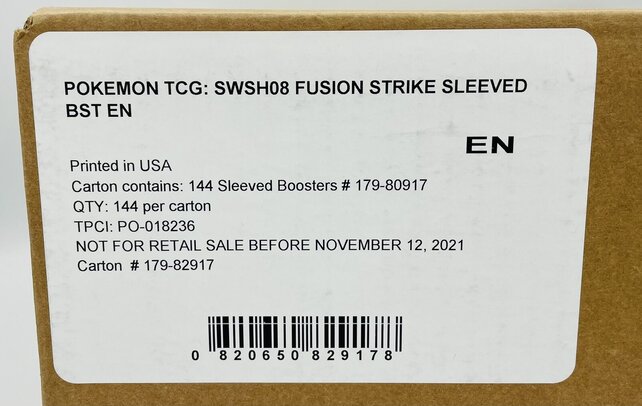 FUSION STRIKE SLEEVED BOOSTER PACK CASE