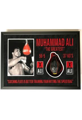 MUHAMMAD ALI  "THE GREATEST" FRAMED SIGNED SPEED BAG WITH PHOTO