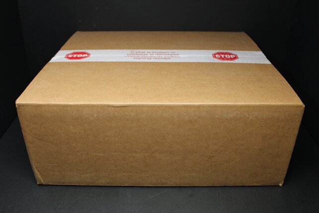 POKEMON SWORD & SHIELD FUSION STRIKE ELITE TRAINER 10 BOX CASE