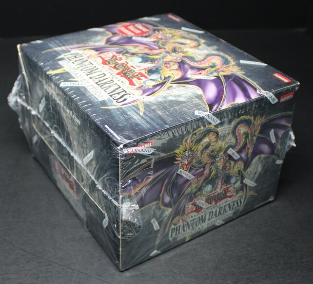 YUGIOH PHANTOM DARKNESS  SPECIAL EDITION DISPLAY