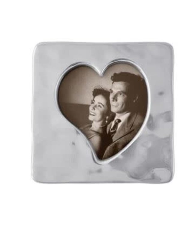 Mariposa 1450 Open Heart Border 4x6 Frame