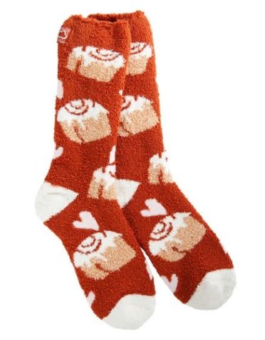 Cozy Crew Socks Cinnamon Roll