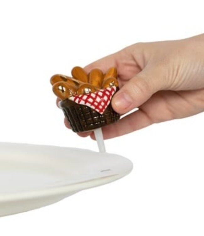 Nora Fleming A416  You Knead This