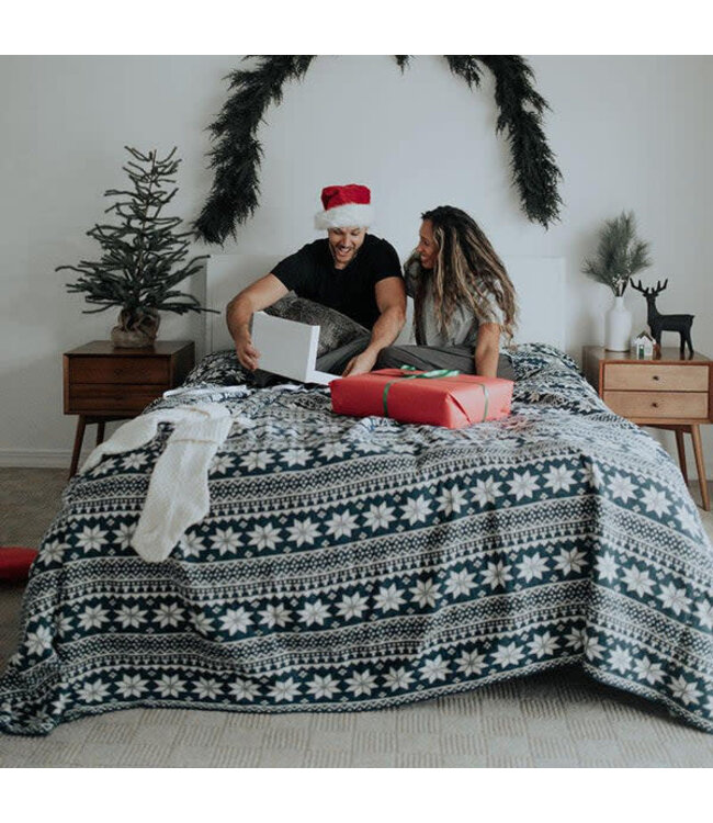 Big Blanket Co Premium Woven Blanket