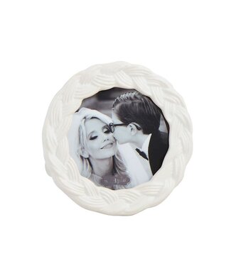 Mud Pie Circle Woven Ceramic Frame