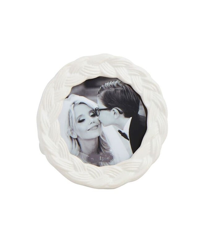 Mud Pie Circle Woven Ceramic Frame