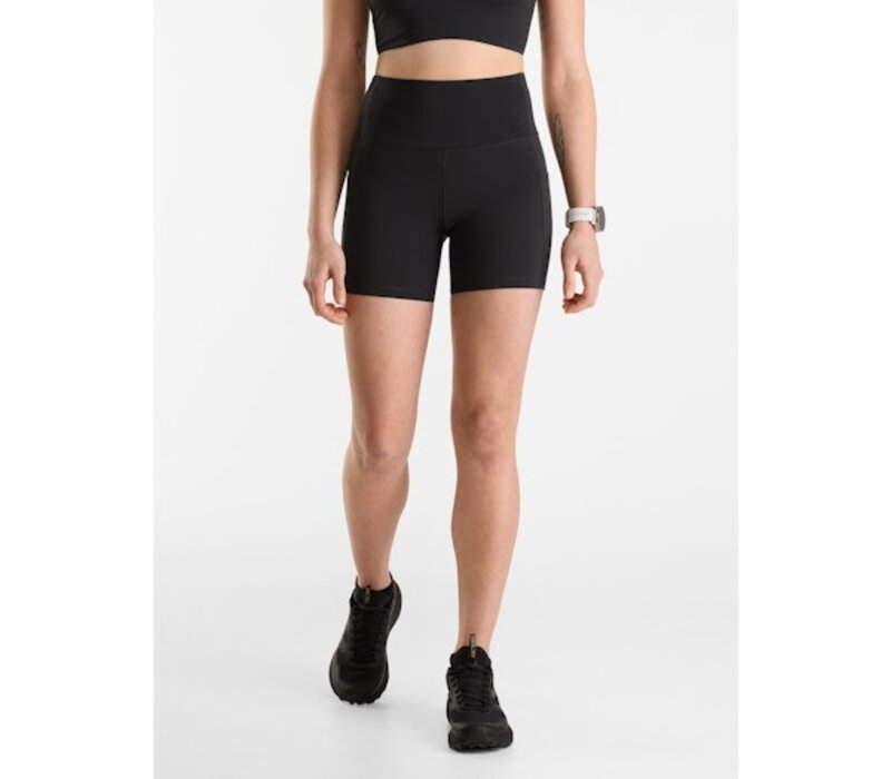 W's Essent High-Rise Short 5'