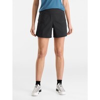 W's Aestas Short