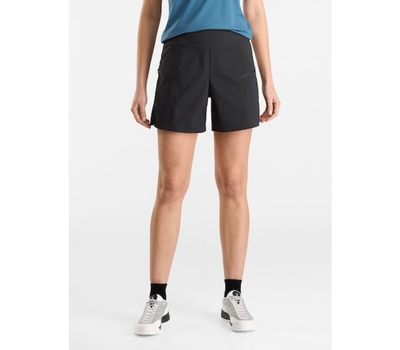 W's Aestas Short