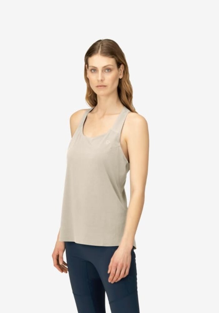 W's femund tech Singlet