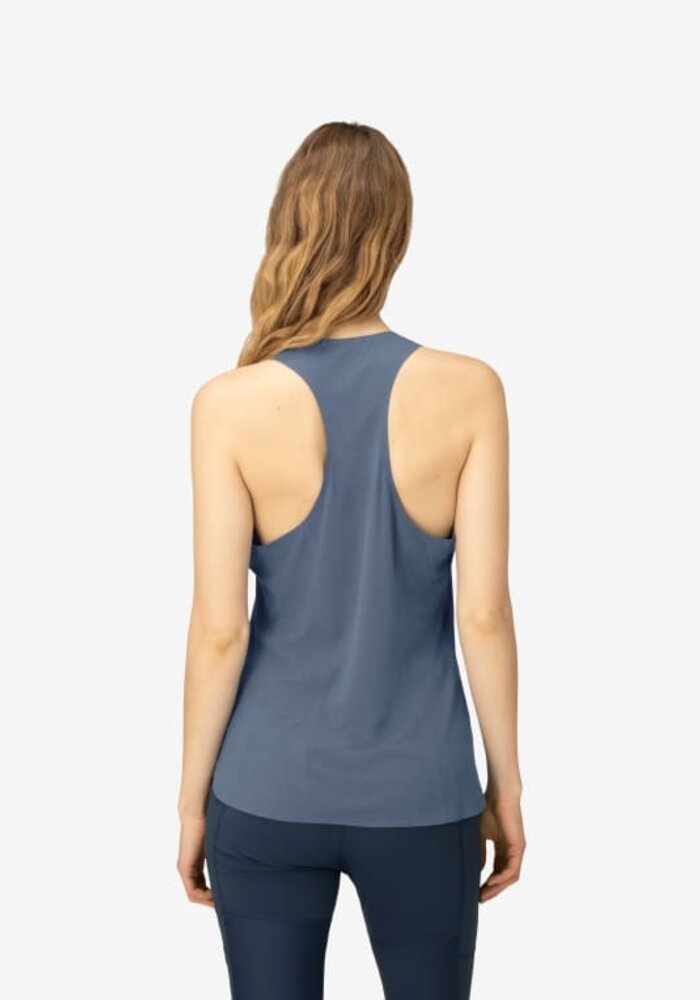 W's femund tech Singlet