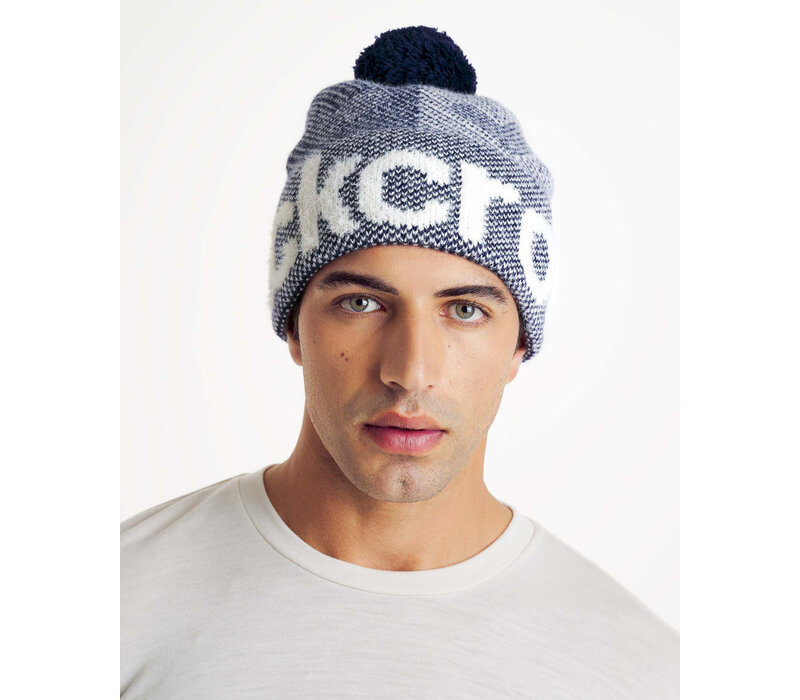 POM Beanie