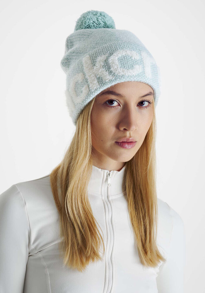 POM Beanie