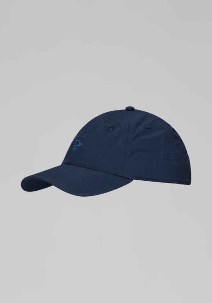 /29 tech sport Cap