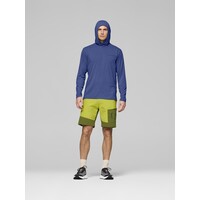 M's femund tech Hood