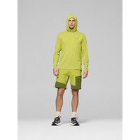 M's femund tech Hood