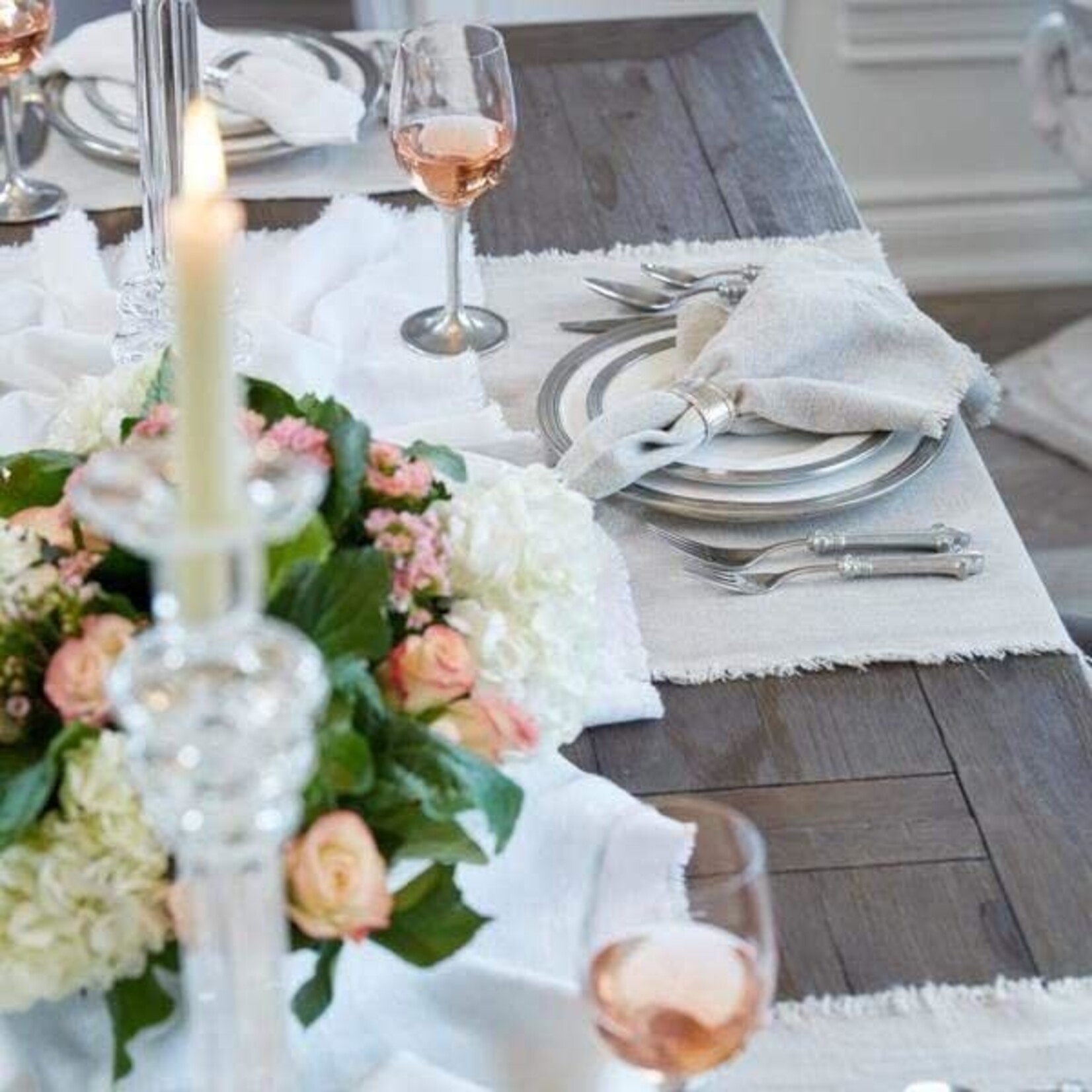 Crown Linen Designs Provence Placemat, Natural / Off-White, Reversible
