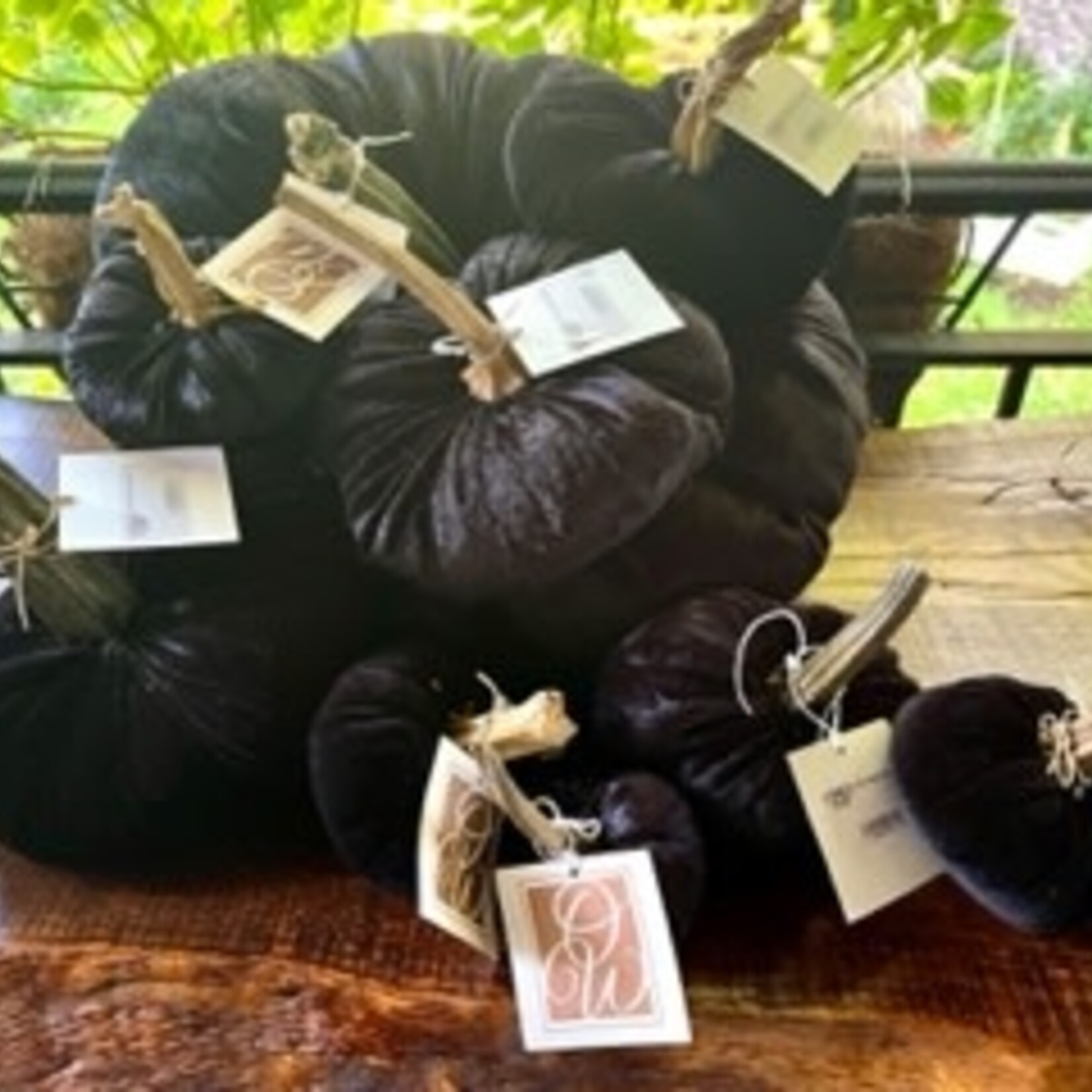 Oak & Willow Black Velvet Pumpkin 5"