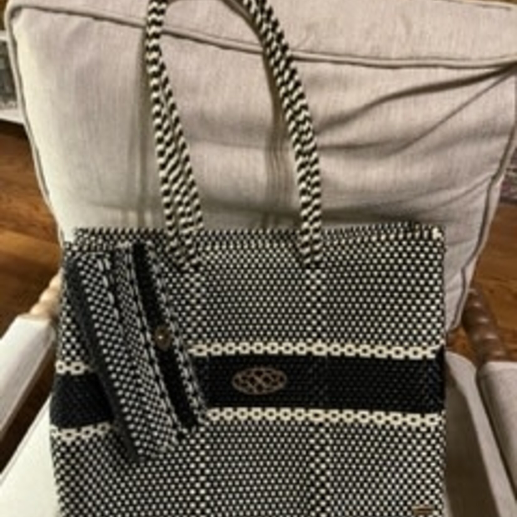 Lola's Bag LOLA'S OAXACA TRAVEL TOTE BAG WITH CLUTCH BAG