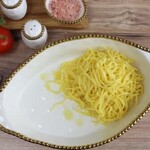 Pampa Bay Golden Salerno - Oval Baking Dish White with Gold Edge