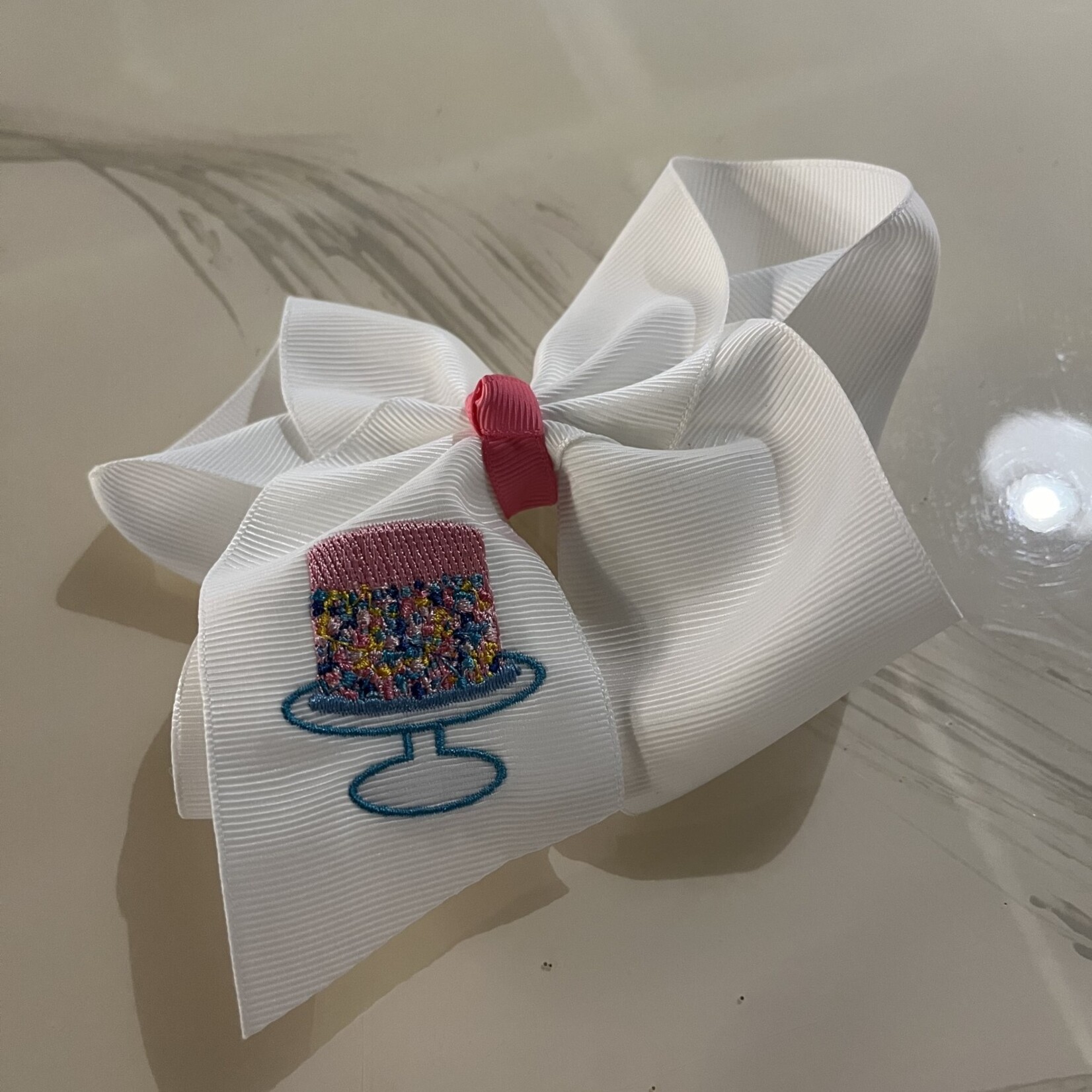 The Solid Bow 5 Inch Embroidered Bow Aligator Clip