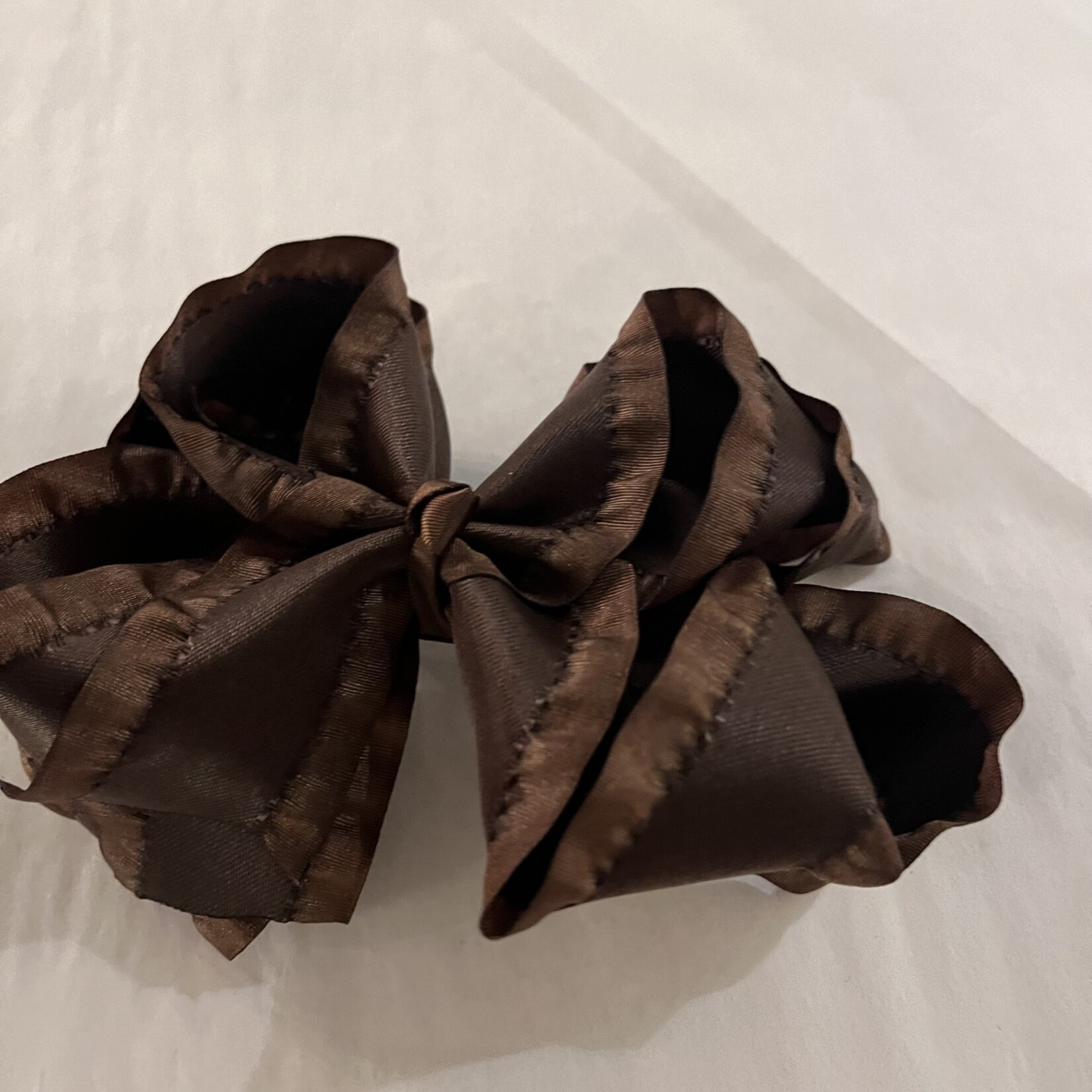 Brown Double Ruffle Alligator Clip