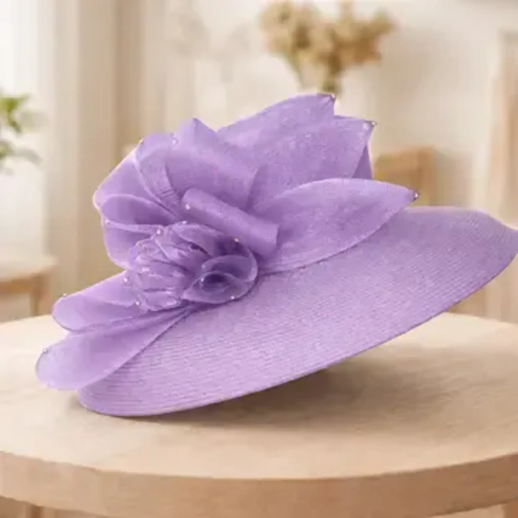 T1118 - Wide-Brim Straw Hat with Sculptural Bow