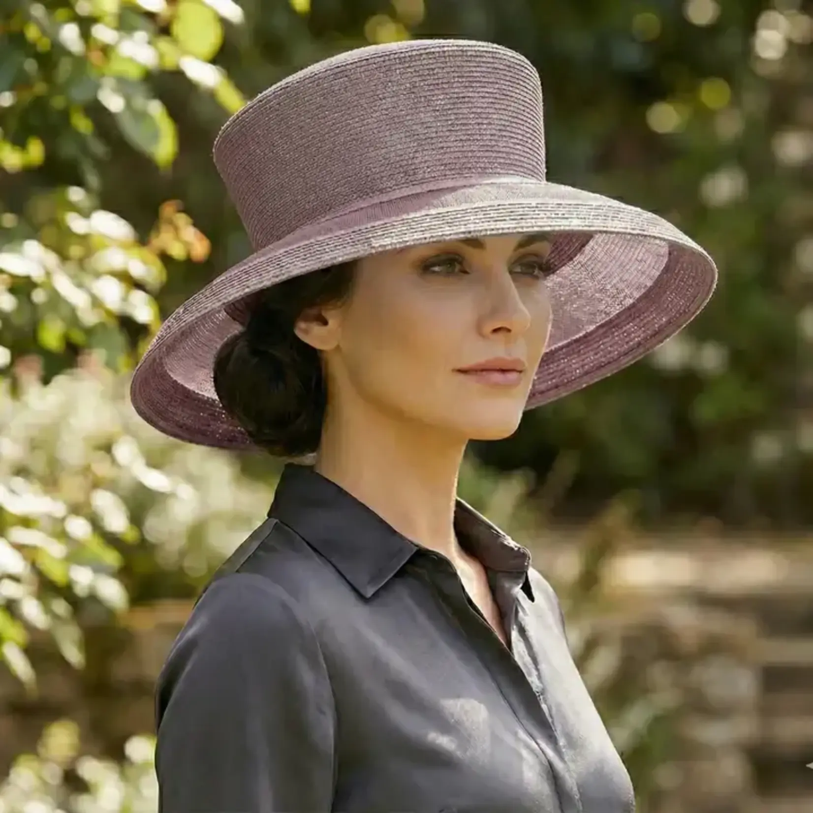 Women’s  Braided Straw Bucket Hat