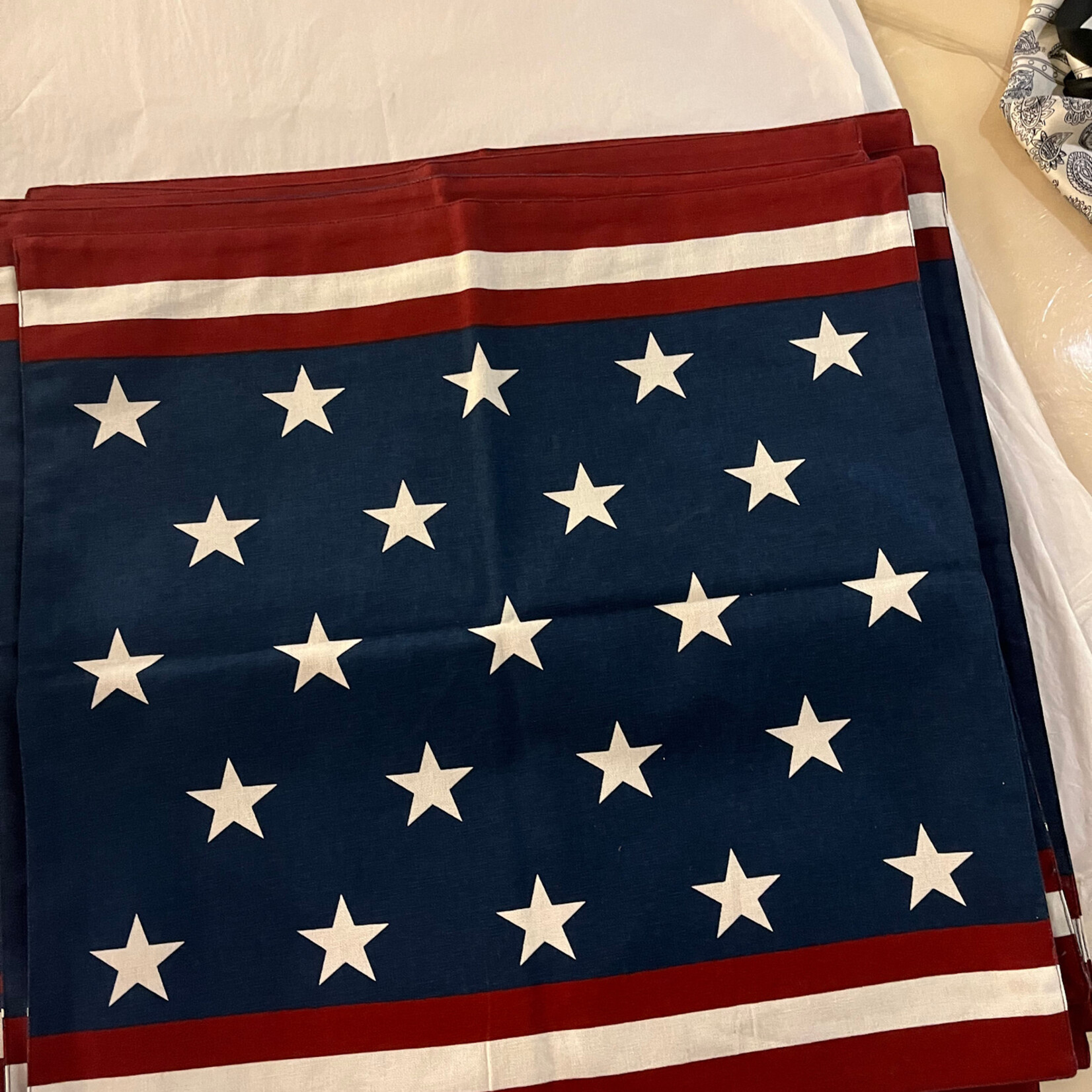 Patriotic Stars and Stripes Placemat Burgandy Stripe - square